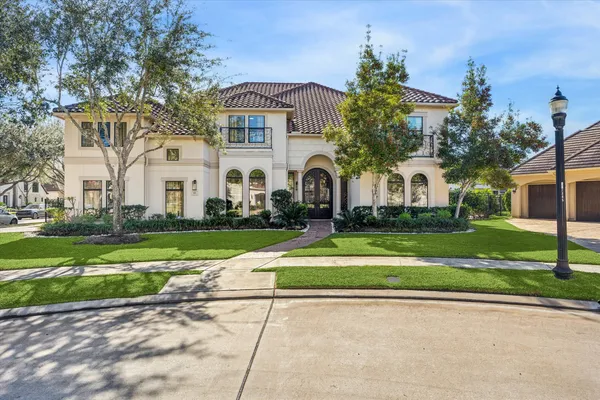 $1,799,000 | 61 Open Sands Court, Sugar Land, TX 77479