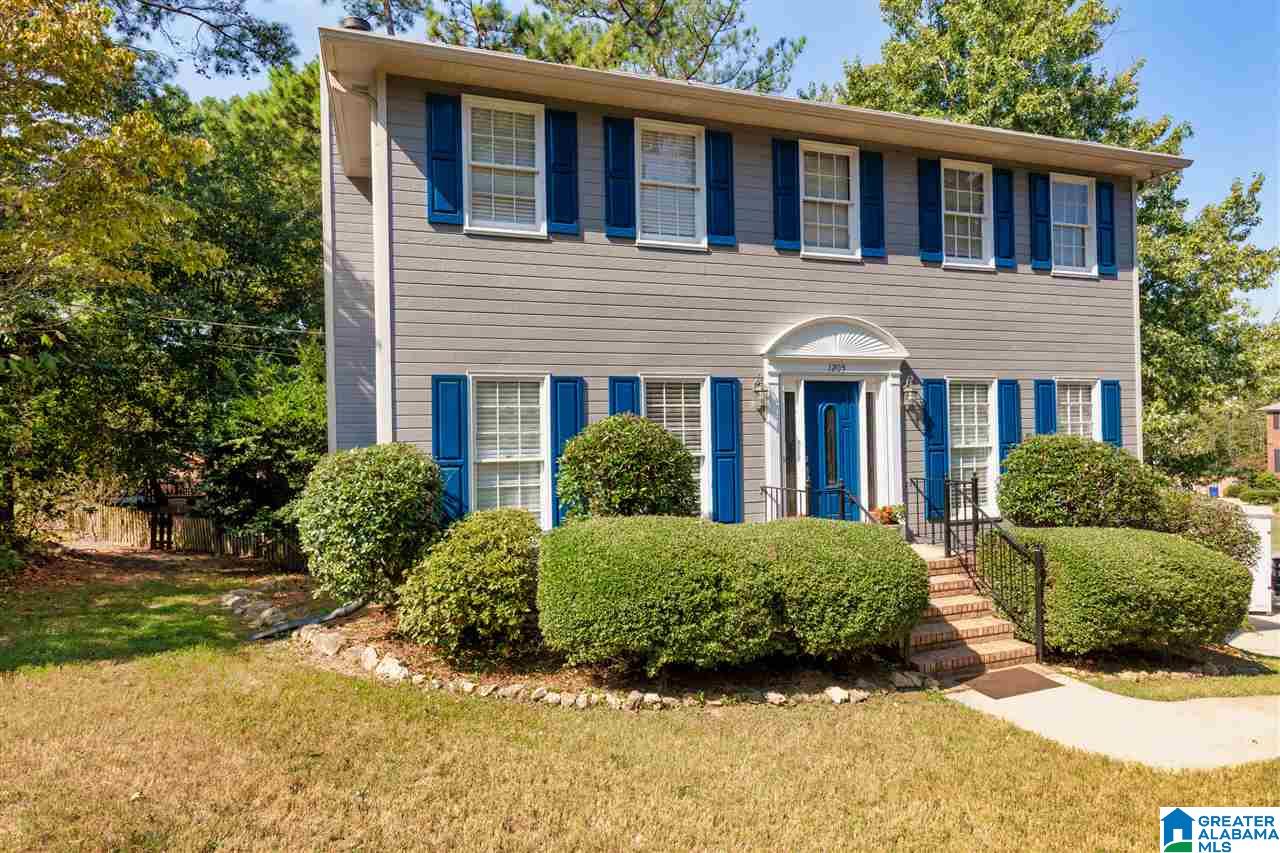1205 Ash Cove Alabaster, AL 35007 - Photo 1 of 40