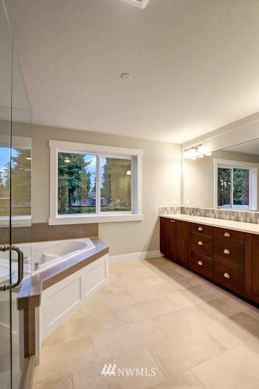 7919 203rd Street Southwest Edmonds, WA 98026 - Photo 17 of 22 Gallery Image 17