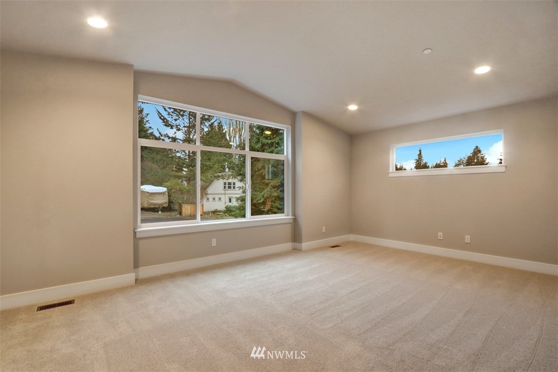 7919 203rd Street Southwest Edmonds, WA 98026 - Photo 18 of 22 Gallery Image 18