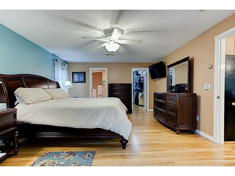 59 Peacock Road Warwick, RI 02886 - Photo 14 of 25 Master Bedroom.