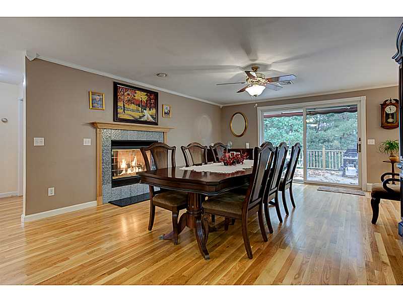 59 Peacock Road Warwick, RI 02886 - Photo 10 of 25 Den/Family/Great Room.