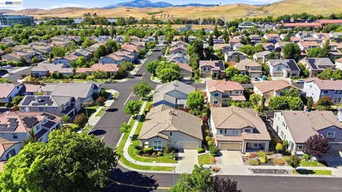 $1,988,888 | 5315 Asterwood Drive, Dublin, CA 94568