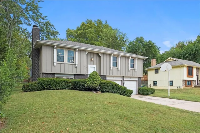 $339,000 | 14214 West 63rd Street, Shawnee, KS 66216