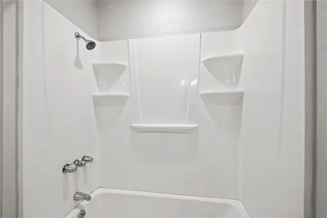 $339,000 | 14214 West 63rd Street, Shawnee, KS 66216