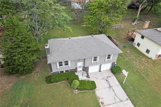 $339,000 | 14214 West 63rd Street, Shawnee, KS 66216