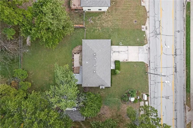 $339,000 | 14214 West 63rd Street, Shawnee, KS 66216