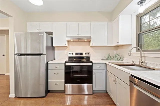 $339,000 | 14214 West 63rd Street, Shawnee, KS 66216