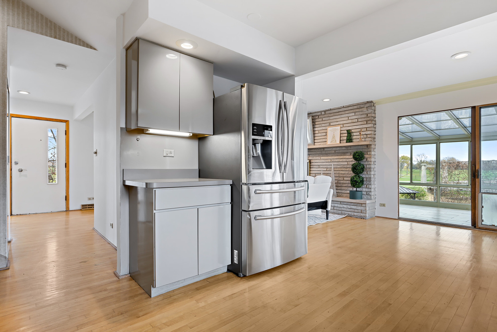 8154 West 26th Street North Riverside, IL 60546 - Photo 13 of 31 Gallery Image 13