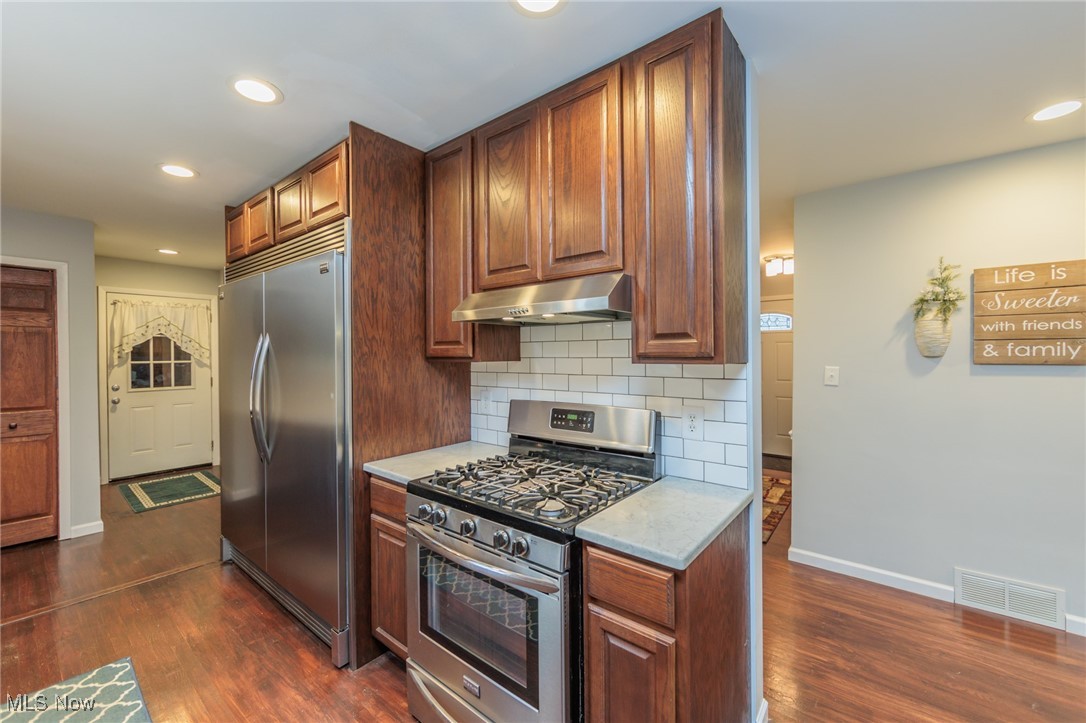 1574 Ritchie Road Stow, OH 44224 - Photo 6 of 50