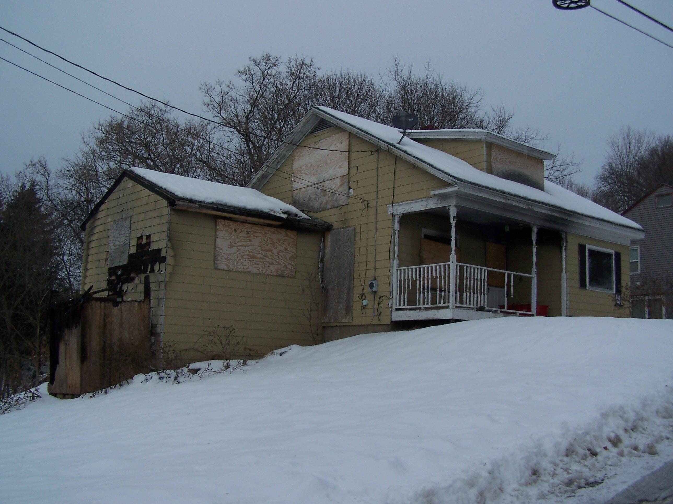 27 Baxter Avenue Auburn, ME 04210 - Photo 7 of 7 104_0112
