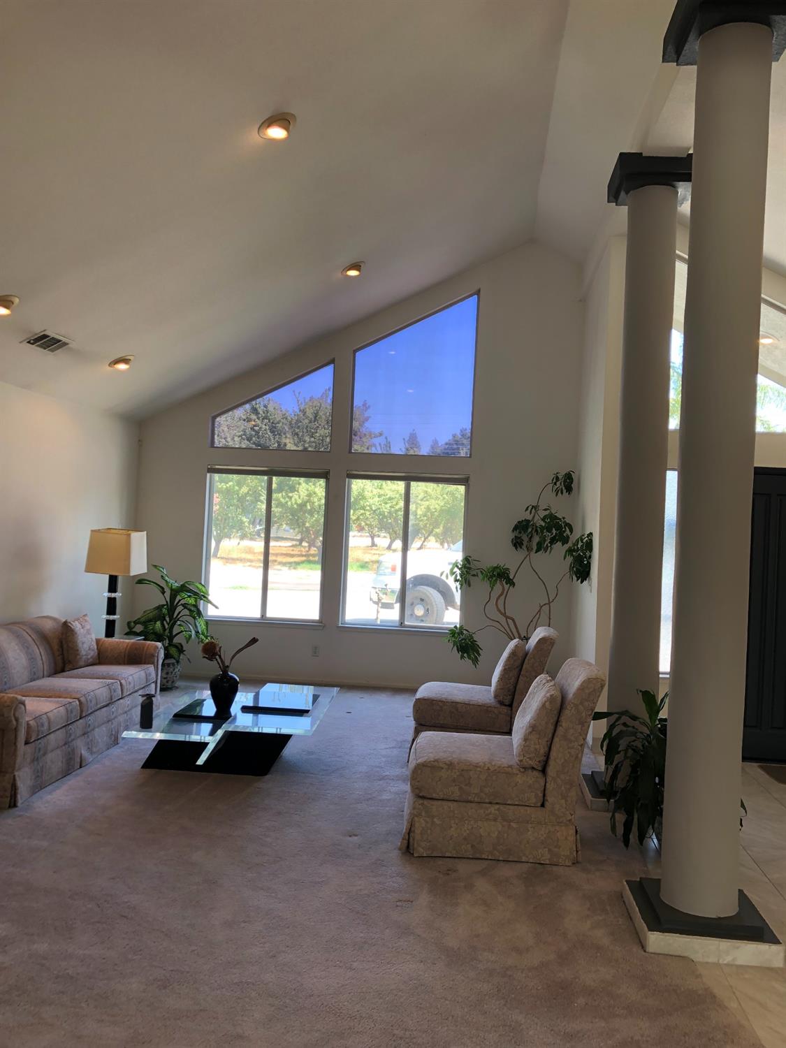 5237-5249 Tully Road Modesto, CA 95356 - Photo 13 of 45 Gallery Image 13