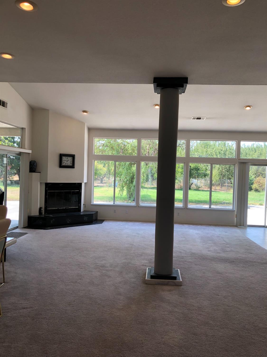 5237-5249 Tully Road Modesto, CA 95356 - Photo 15 of 45 Gallery Image 15