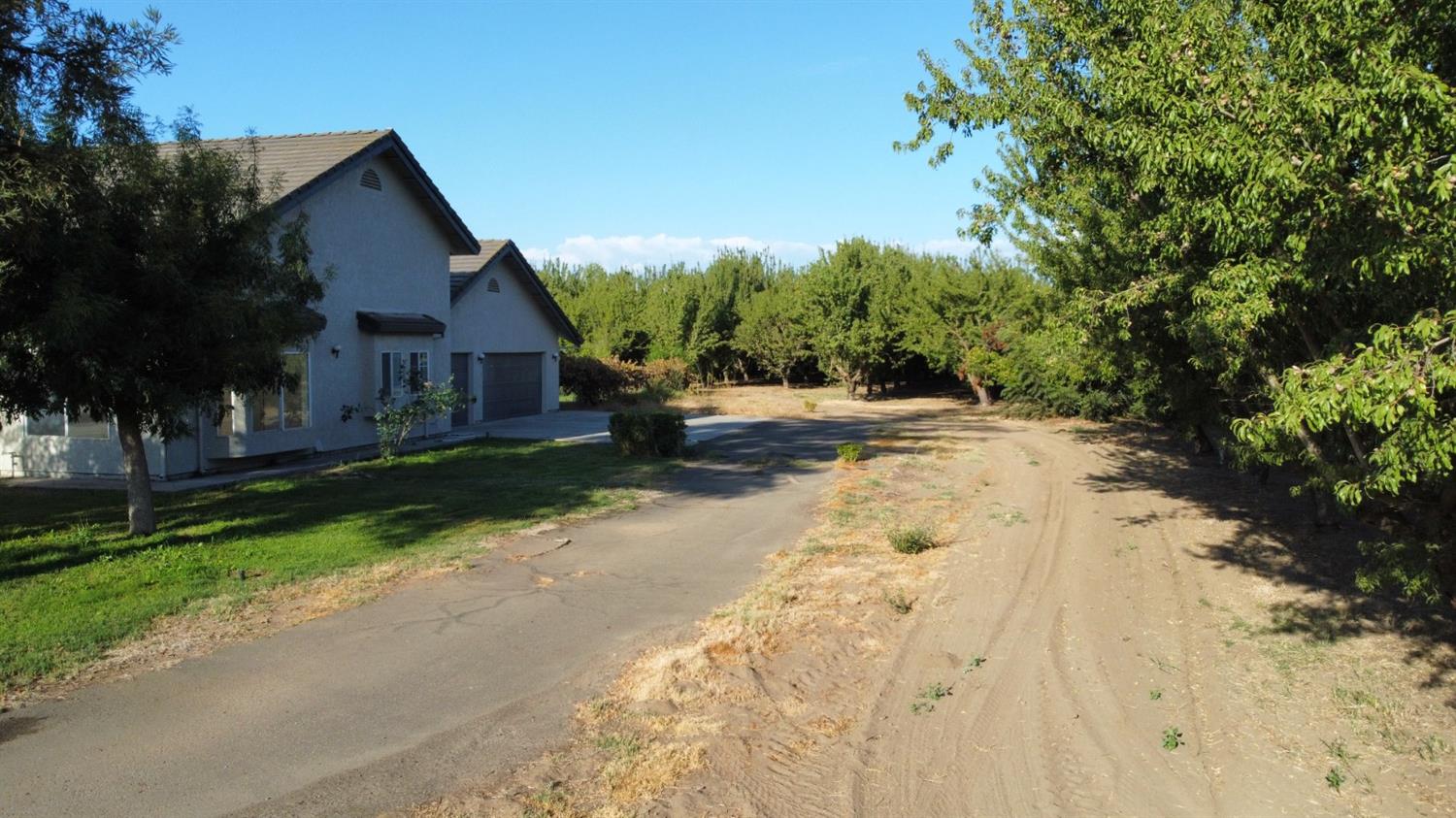 5237-5249 Tully Road Modesto, CA 95356 - Photo 7 of 45 Gallery Image 7