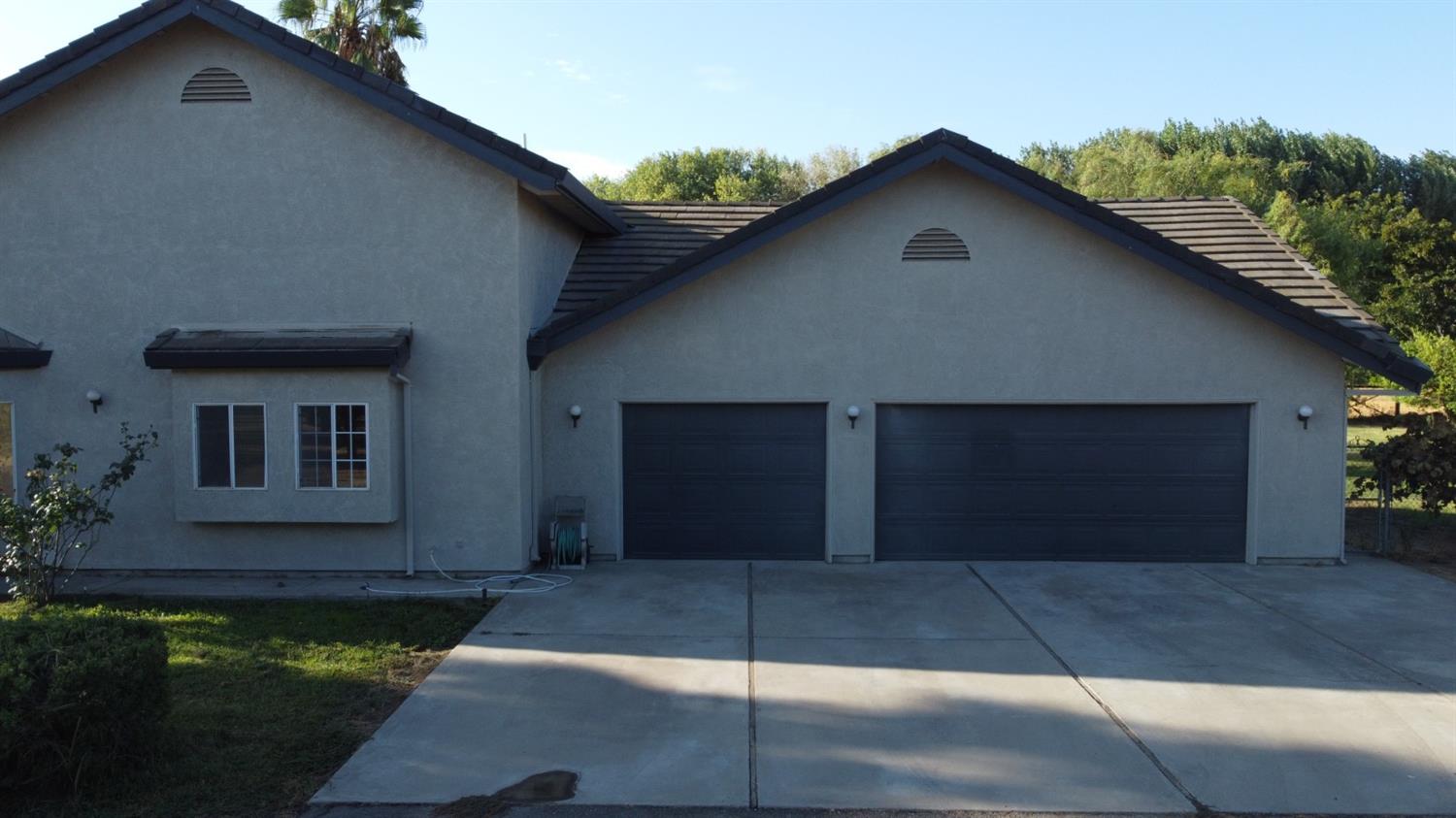 5237-5249 Tully Road Modesto, CA 95356 - Photo 8 of 45 Gallery Image 8