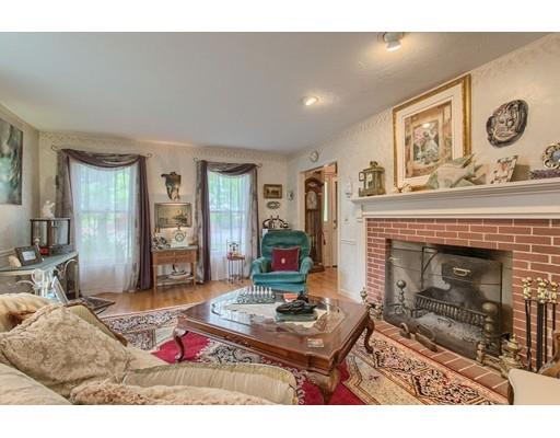 5 North Meadow Road Leominster, MA 01453 - Photo 3 of 21