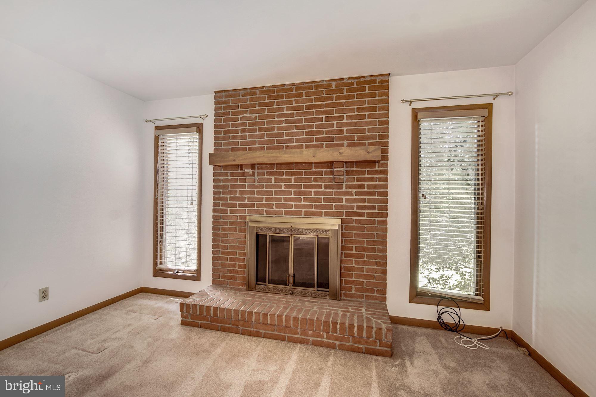 21 Ringfield Road Chadds Ford, PA 19317 - Photo 18 of 35 Brick FP in Family Room