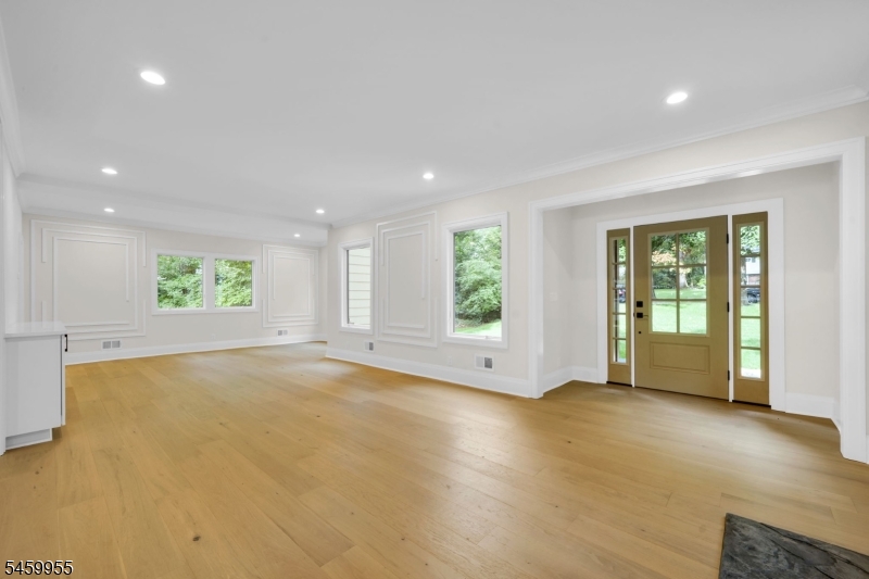 44 Hanover Road Mountain Lakes, NJ 07046 - Photo 5 of 49 Gallery Image 5