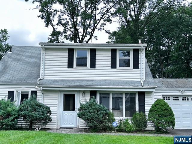 18 Manor Road Livingston, NJ 07039 - Photo 2 of 5 Gallery Image 2