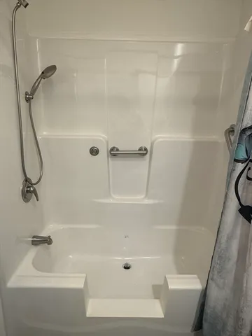 $319,900 | 160 Washington Street, Unit 22, Plainville, MA 02762