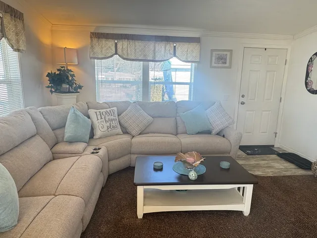 $319,900 | 160 Washington Street, Unit 22, Plainville, MA 02762