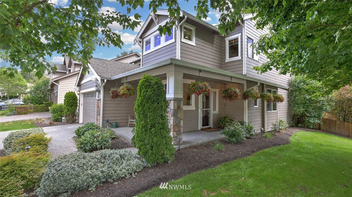 5719 Northeast 1st Place Renton, WA 98059 - Photo 2 of 27 Gallery Image 2