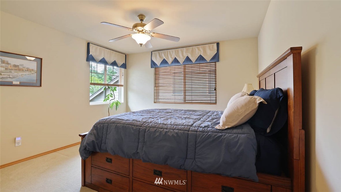 5719 Northeast 1st Place Renton, WA 98059 - Photo 20 of 27 Gallery Image 20