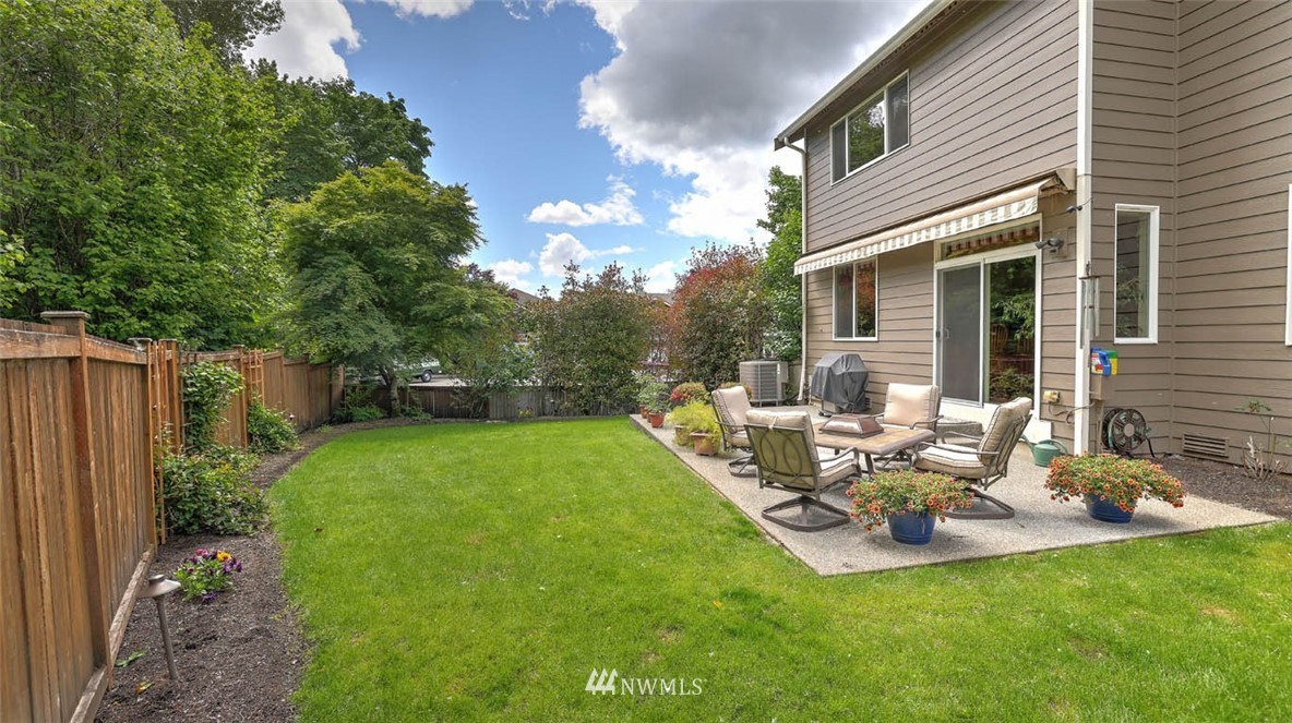 5719 Northeast 1st Place Renton, WA 98059 - Photo 24 of 27 Gallery Image 24