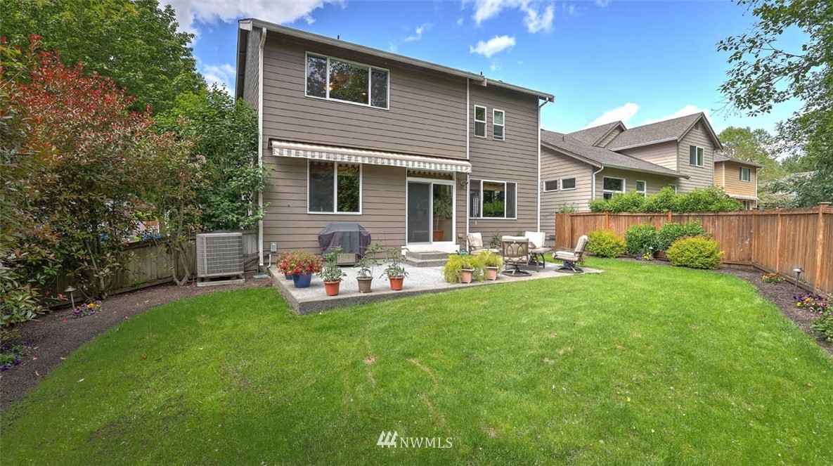 5719 Northeast 1st Place Renton, WA 98059 - Photo 25 of 27 Gallery Image 25