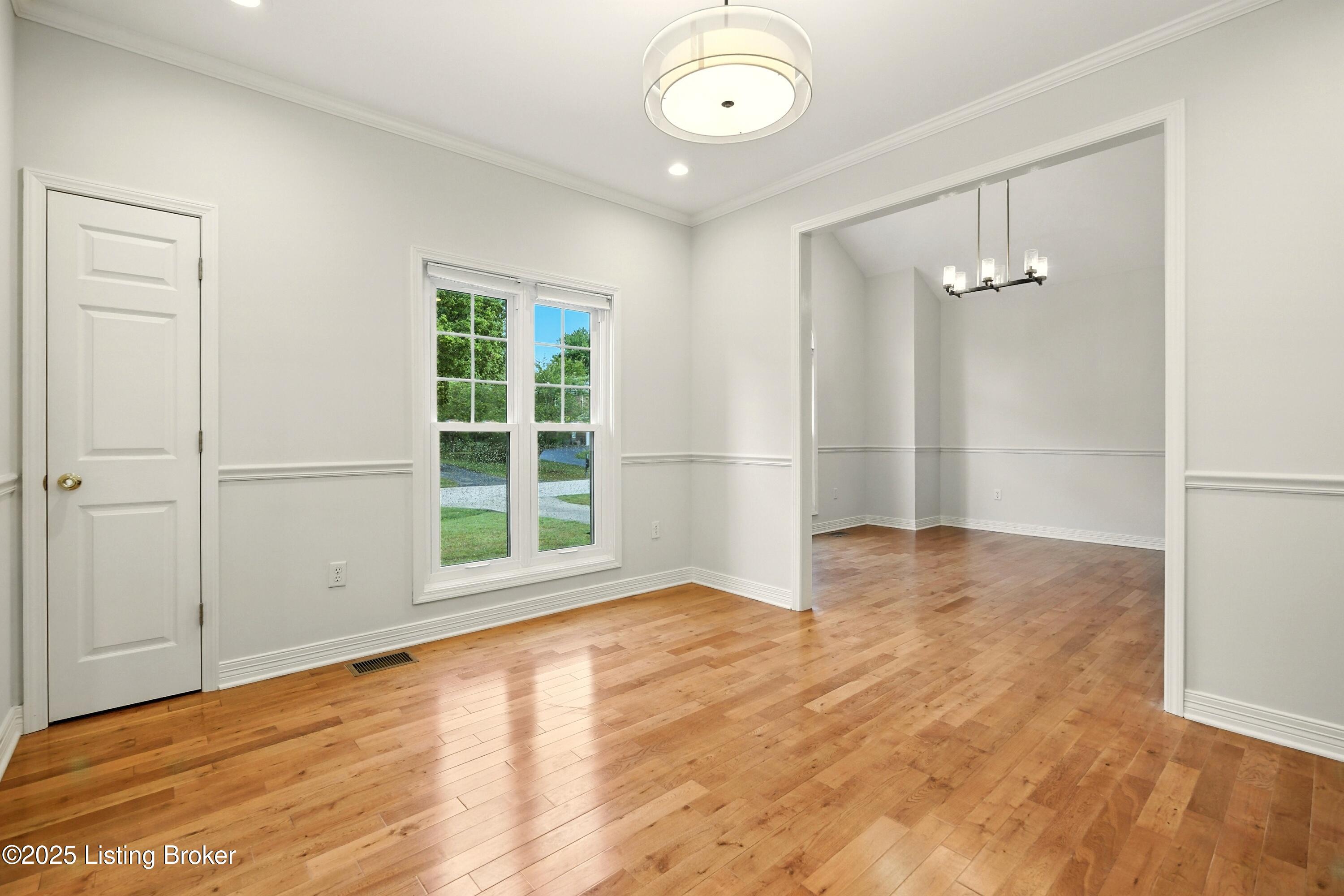 6310 Lime Road Louisville, KY 40222 - Photo 7 of 44 Living to dining room