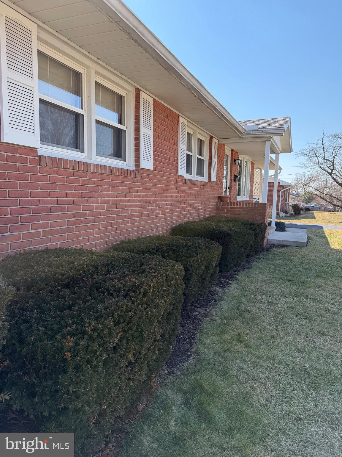 413 Ridge Avenue Waynesboro, PA 17268 - Photo 3 of 41 Gallery Image 3