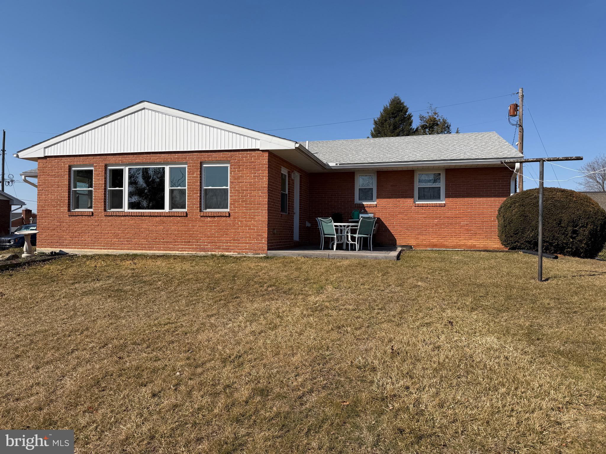 413 Ridge Avenue Waynesboro, PA 17268 - Photo 4 of 41 Gallery Image 4