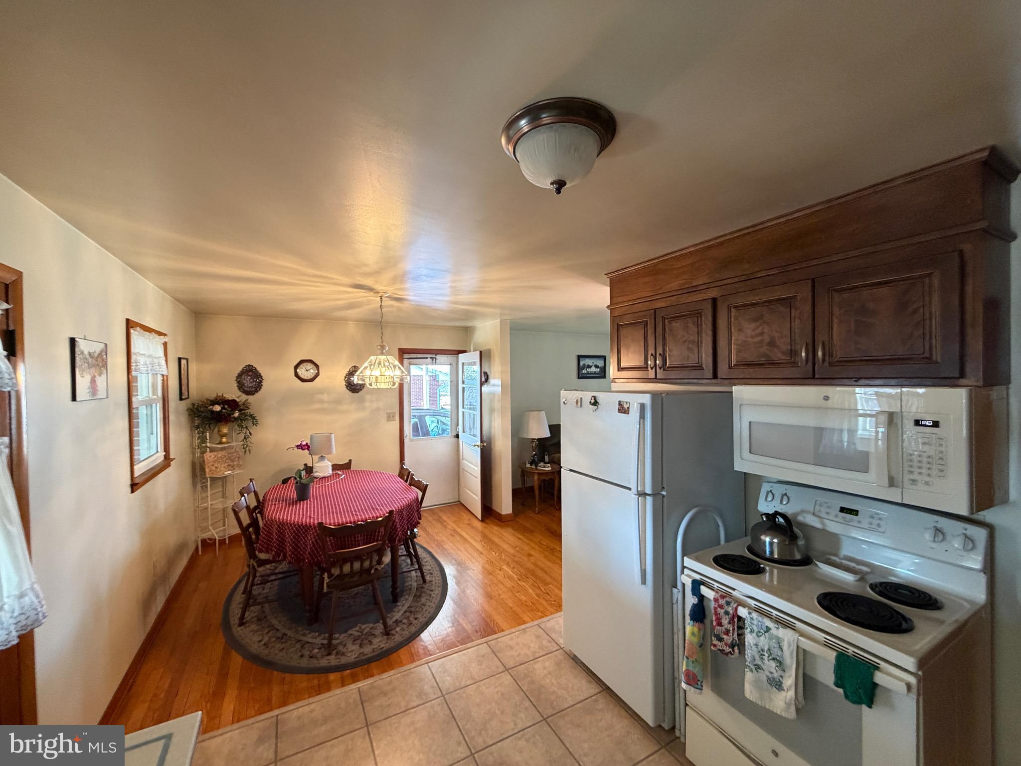 413 Ridge Avenue Waynesboro, PA 17268 - Photo 8 of 41 Gallery Image 8