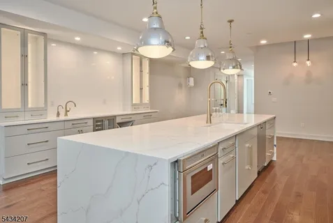 $1,595,000 | 37 Ferry Street, Lambertville, NJ 08530