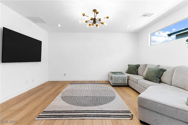 $5,800 | 4207 Orchard Run Avenue, Las Vegas, NV 89141