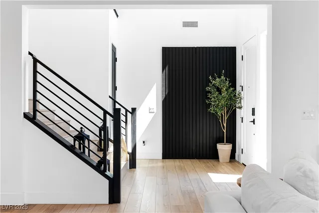 $5,800 | 4207 Orchard Run Avenue, Las Vegas, NV 89141