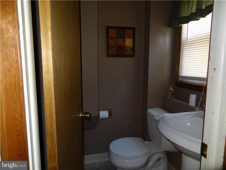 23 Rondon Avenue Berlin, NJ 08009 - Photo 15 of 19 Half Bath