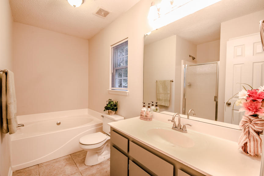 704 Oxford Road Ladson, SC 29456 - Photo 7 of 11 tracy house college park (46 of 57)