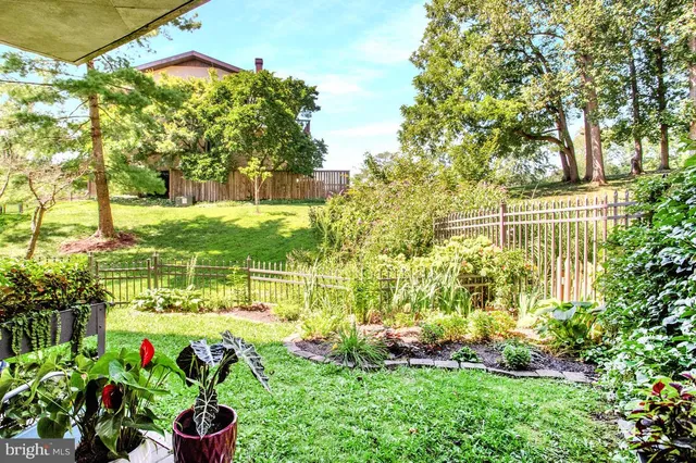 $485,000 | 10001 Windstream Drive, Unit 201, Columbia, MD 21044