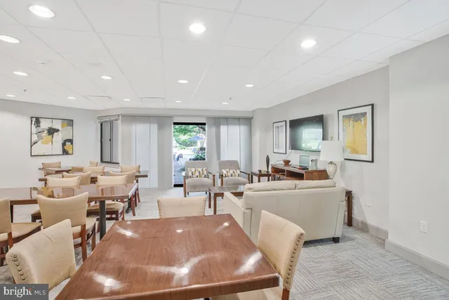 $485,000 | 10001 Windstream Drive, Unit 201, Columbia, MD 21044