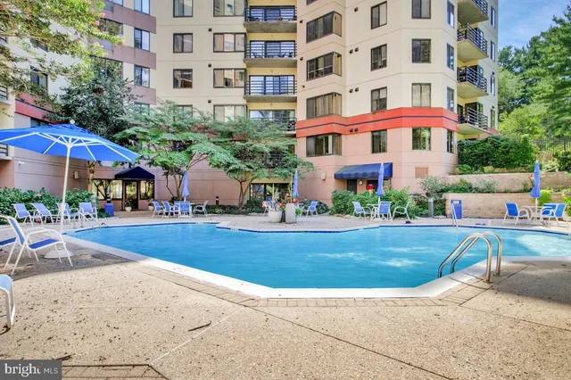 $485,000 | 10001 Windstream Drive, Unit 201, Columbia, MD 21044