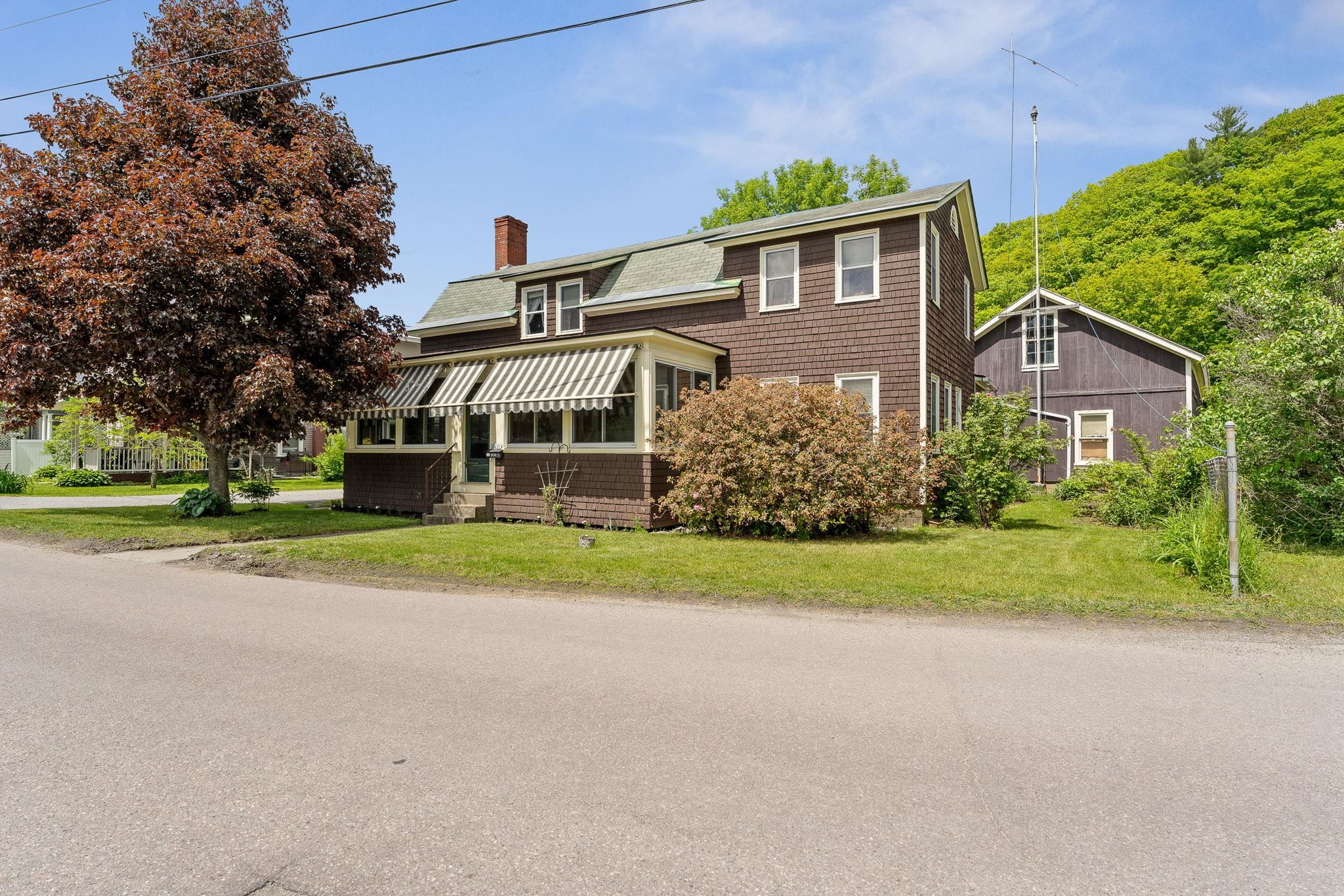 174 South Main Street Waterbury, VT 05676 - Photo 4 of 51