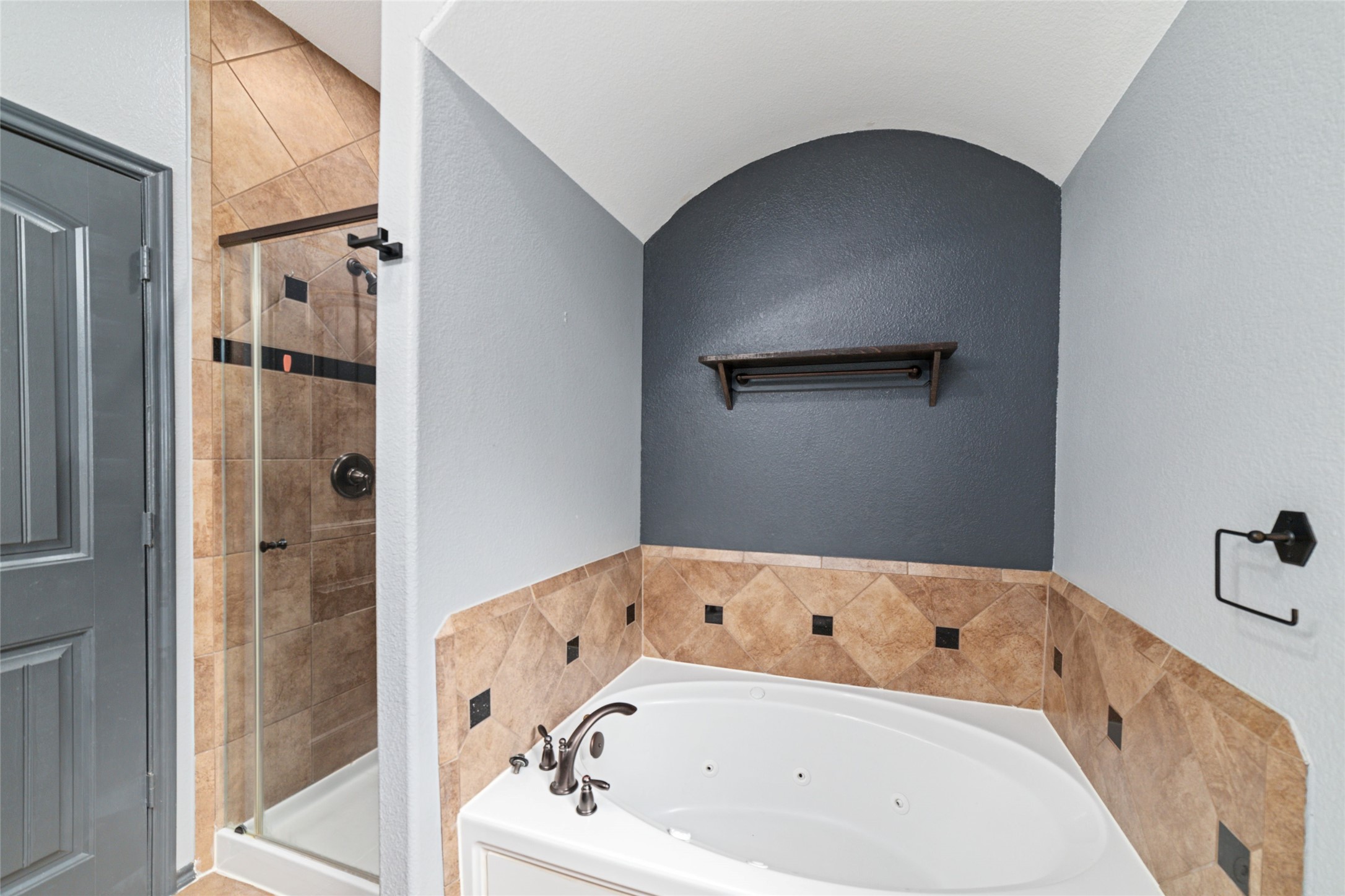 5115 Whitebridge Lane Katy, TX 77449 - Photo 21 of 25