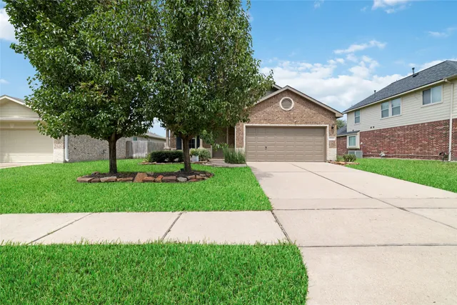 $2,200 | 5115 Whitebridge Lane, Katy, TX 77449