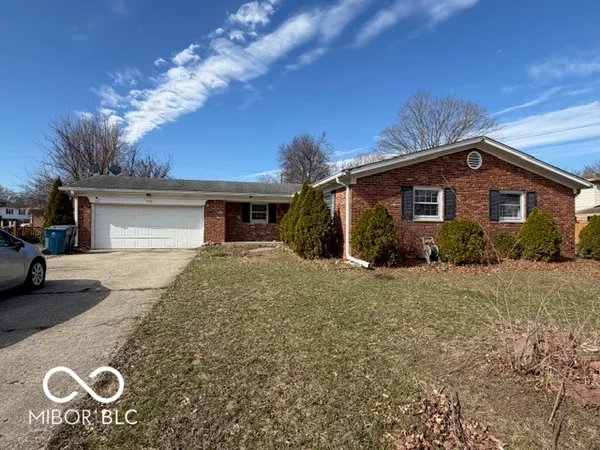 $215,000 | 530 Westmore Drive, Indianapolis, IN 46214