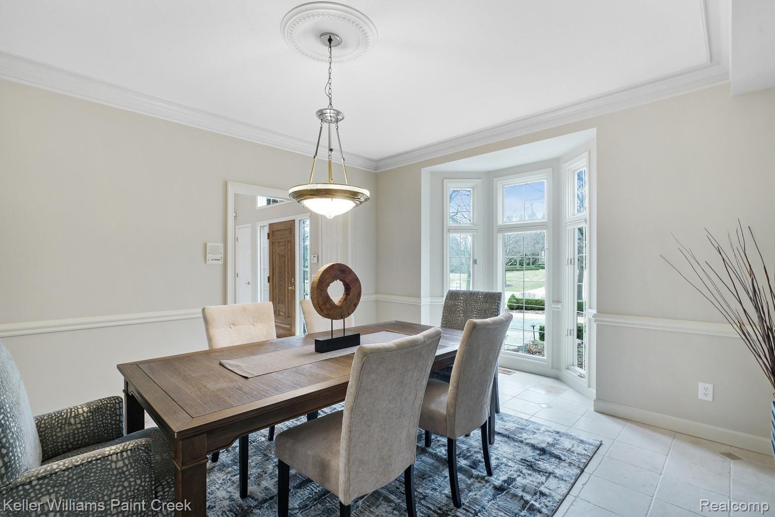 3473 Moceri Court Rochester, MI 48306 - Photo 18 of 58 Bay window adds loads of light to the Dining Room