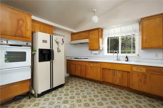 $733,900 | 12902 Chippewa Street, Sylmar, CA 91342