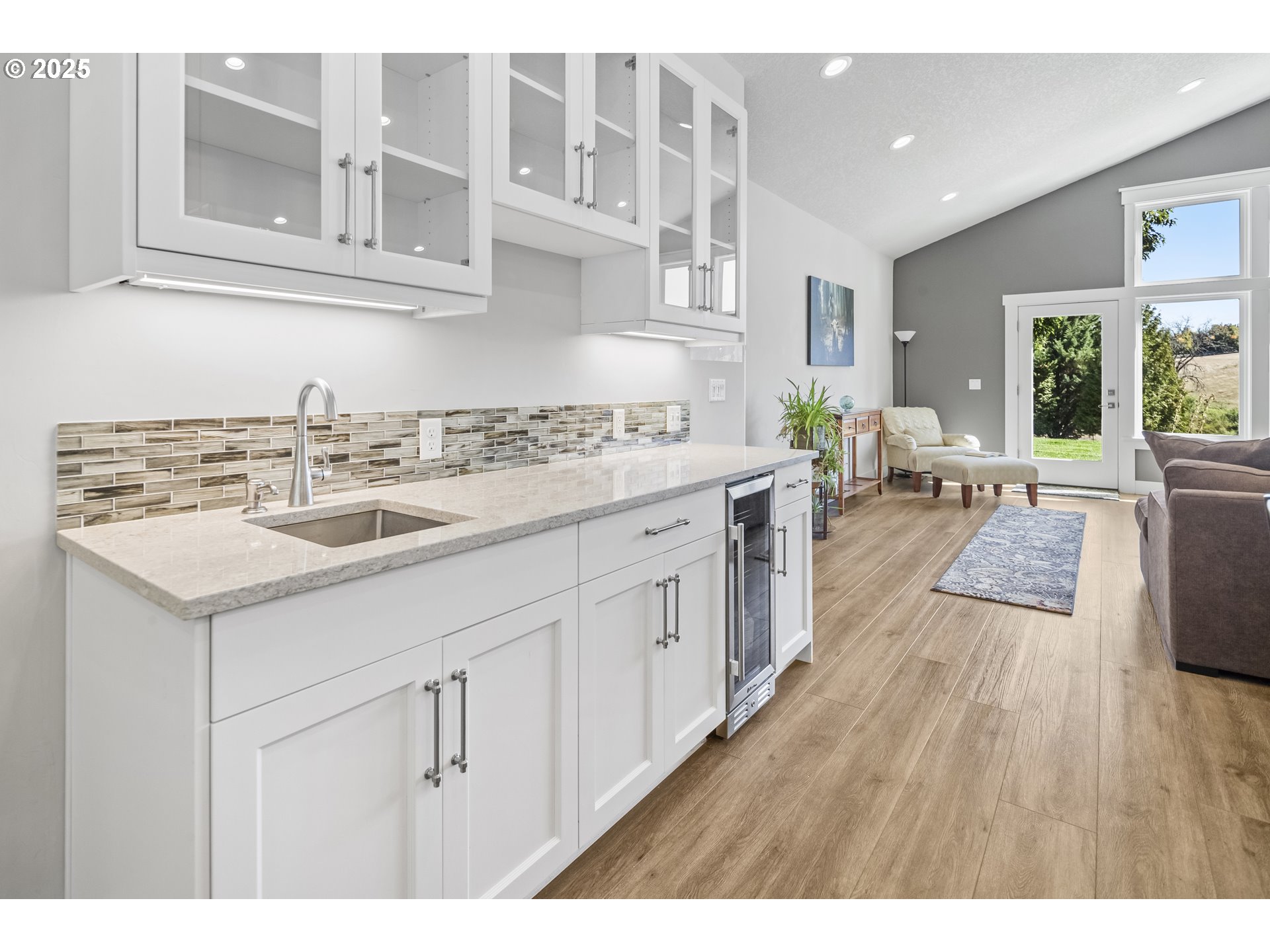21185 Northwest Phillips Road Hillsboro, OR 97124 - Photo 12 of 47 Gallery Image 12