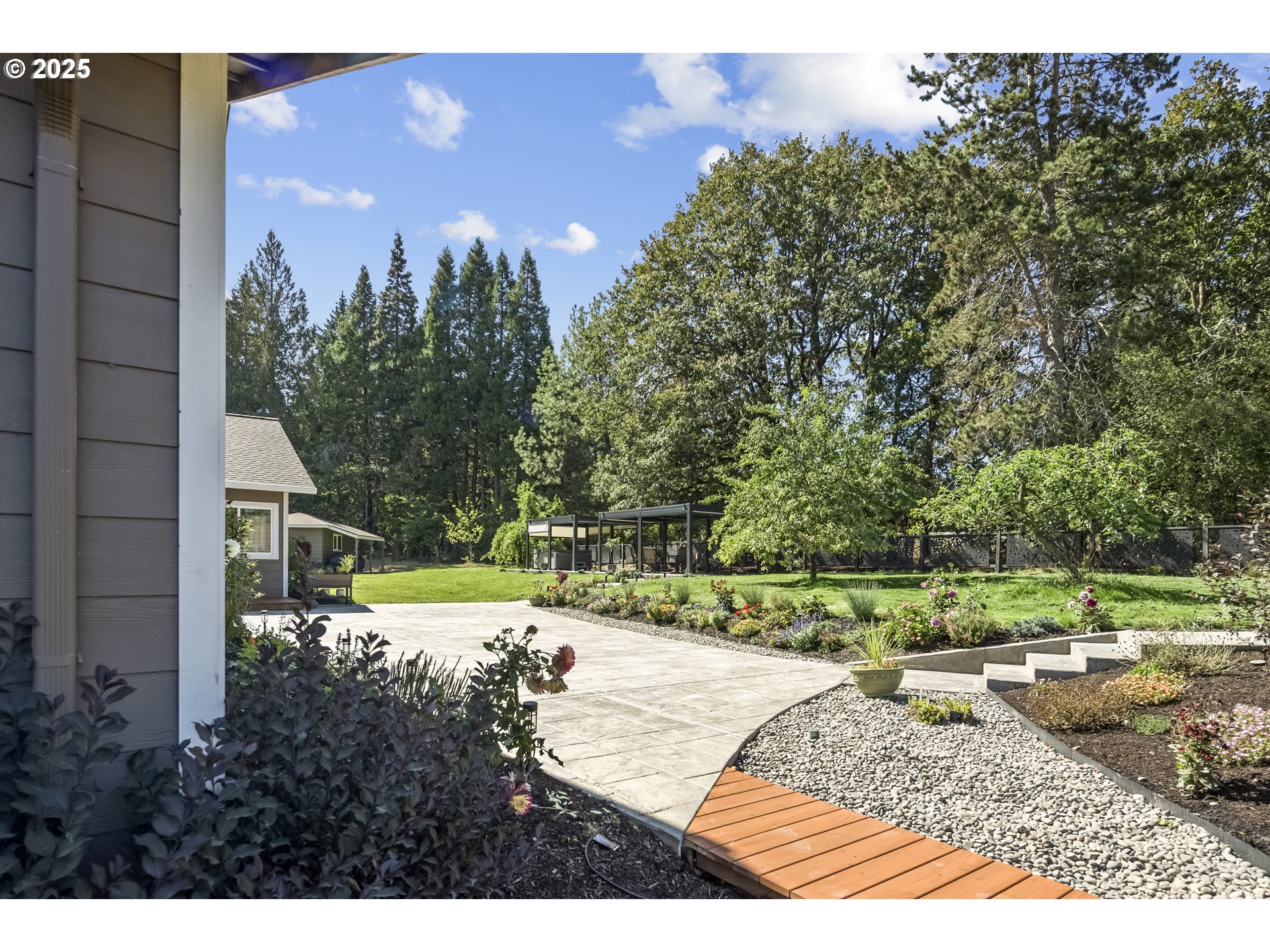 21185 Northwest Phillips Road Hillsboro, OR 97124 - Photo 37 of 47 Gallery Image 37