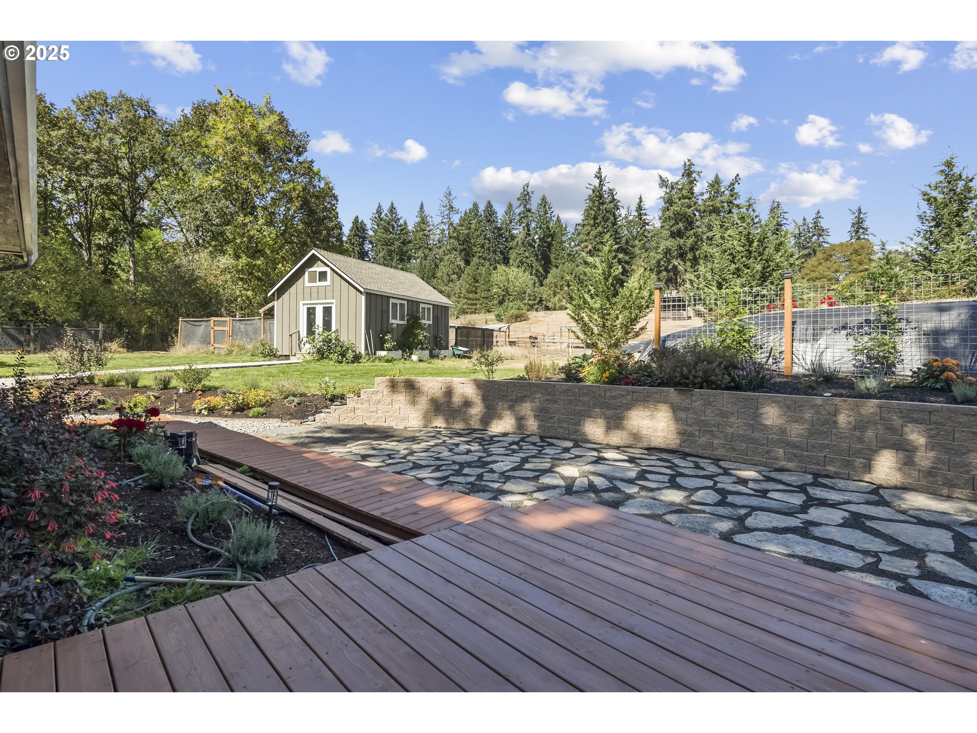 21185 Northwest Phillips Road Hillsboro, OR 97124 - Photo 38 of 47 Gallery Image 38